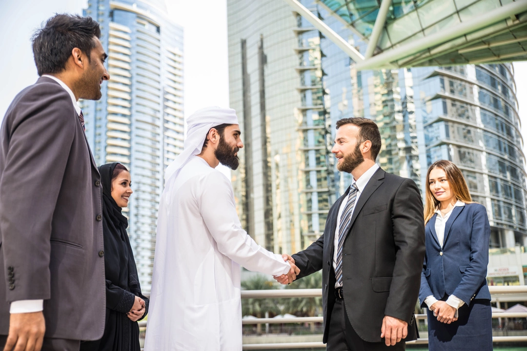 How to find good consultancies to find a job opportunity in Dubai?